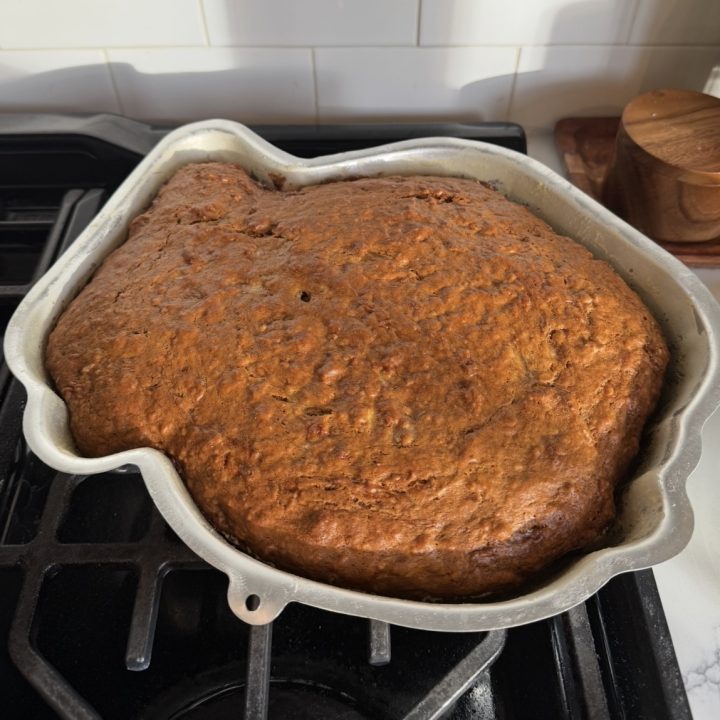 Moist Banana Bread (with or without eggs)